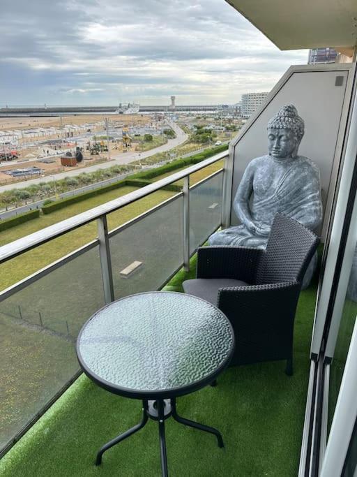 Sea Side Vue Apartment